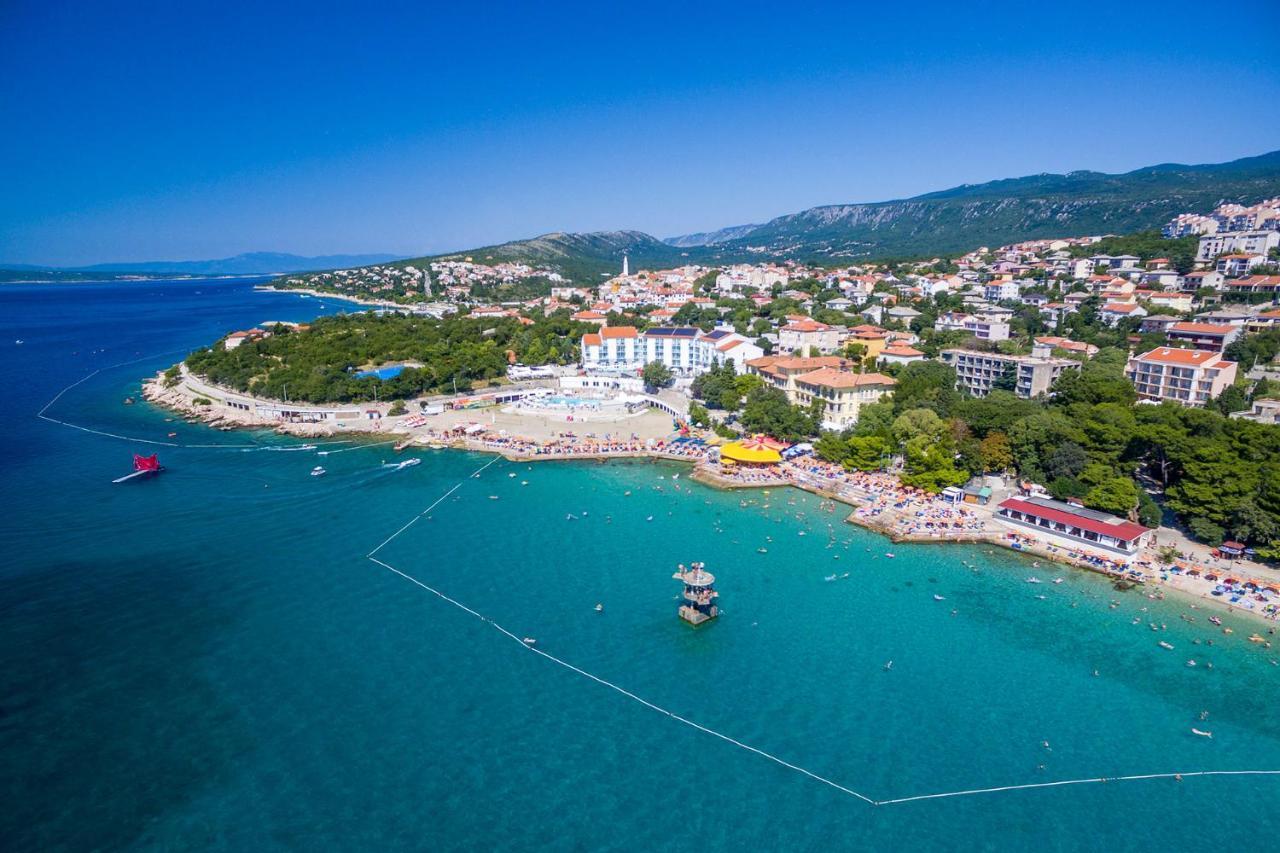 Kuca Za Odmor Antic - Holiday House Antic Novi Vinodolski Bagian luar foto